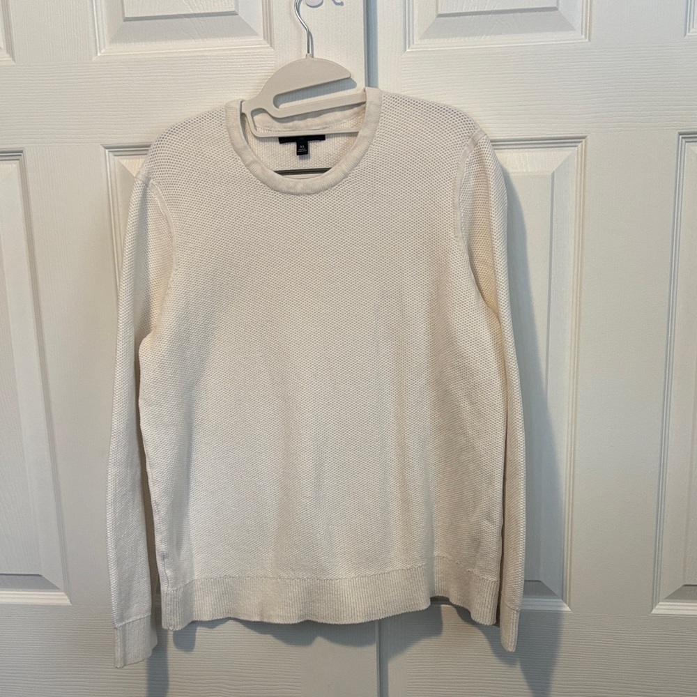 Banana Republic Men's White Crewneck Sweater